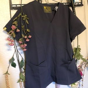FIGS scrub top